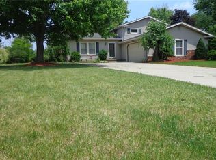 347 Scala Dr, Stow, OH 44224