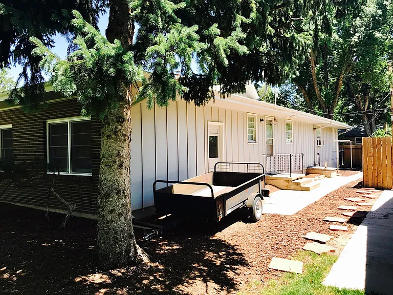 2629 Templeton Gap Rd — Photo 2