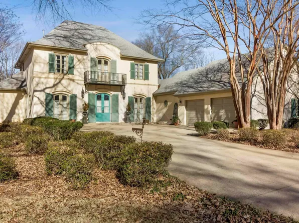 60 Country Club Cir, Searcy, AR 72143