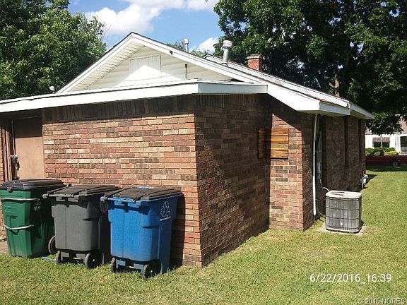 4th image of 128 N Louisville Ave
