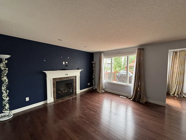 11721 16a Ave SW — Photo 5