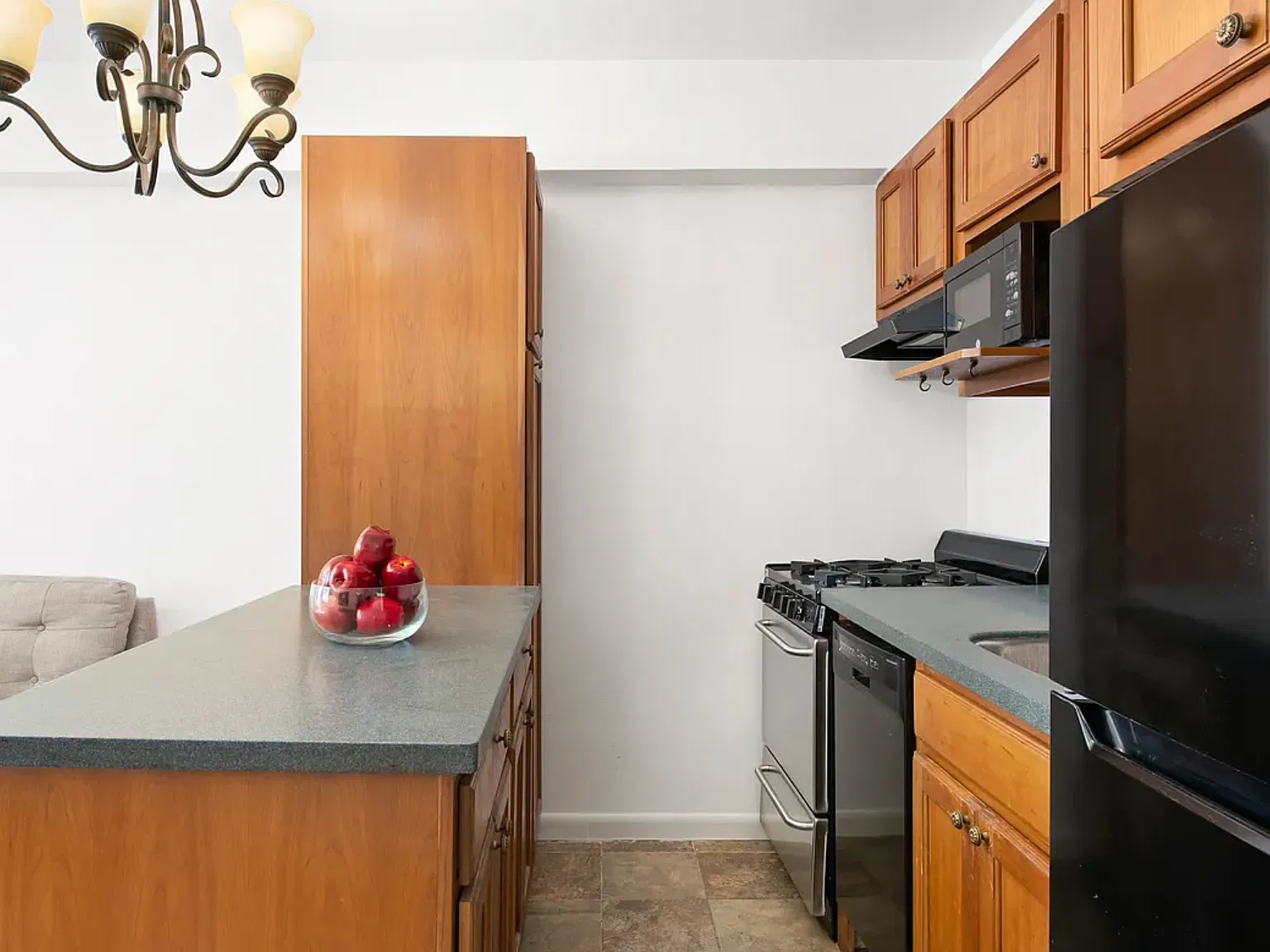 170 West 23rd Street — Photo 4