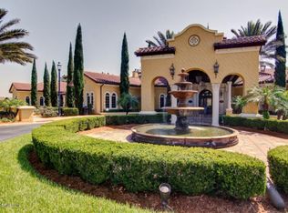 8533 Little Swift Cir #34J, Jacksonville, FL 32256