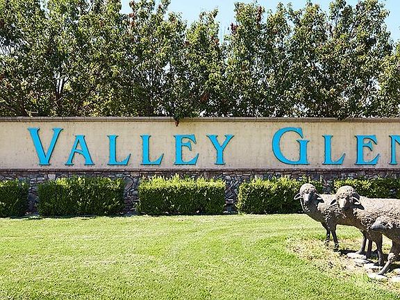 5th image of 1070 Iowa Court
