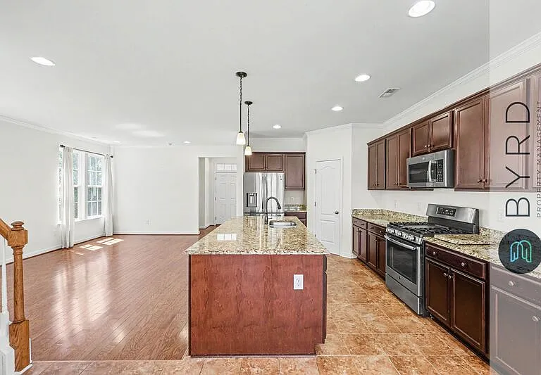 16921 Thornapple Run — Photo 12