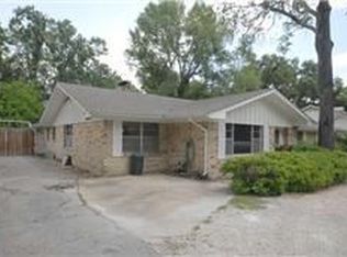 12922 Memorial Dr, Houston, TX 77079