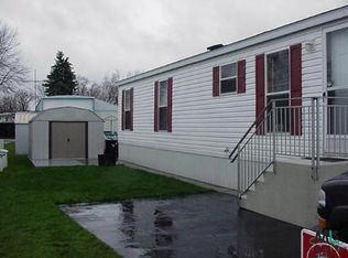 24433 Allard St, Harrison Township, MI