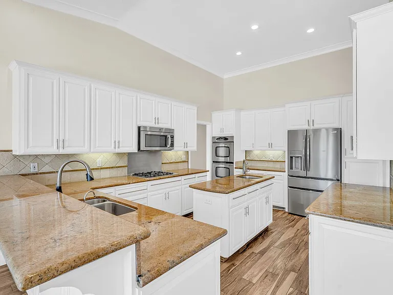 2317 Wayfarer Dr — Photo 22