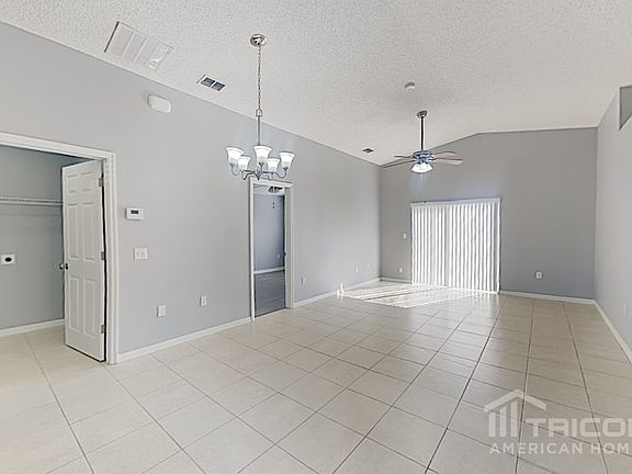 2nd image of 2907 Canoe Cir