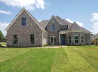 460 Cambridge Pass Cv, Oakland, TN 38060