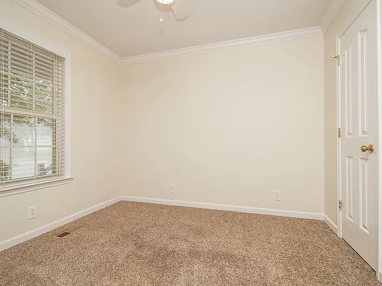 1527 Dodd Trl — Photo 13
