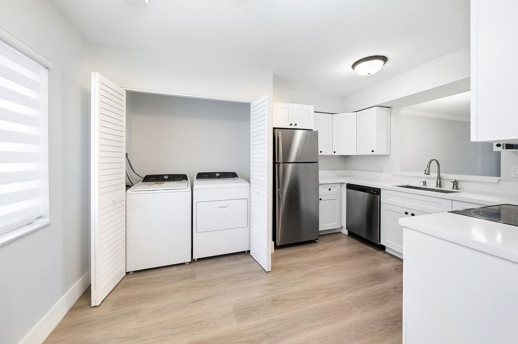 2214 S Cypress Bend Drive #106, Pompano Beach