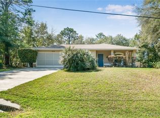 8176 N Creek Way, Citrus Springs, FL 34434