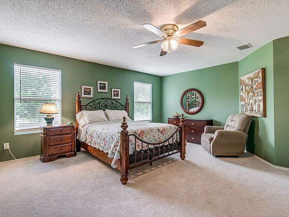 2400-chestnut-dr-little-elm-tx-High-Res-15.jpg