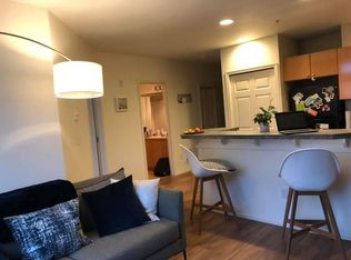 18 Dravus St, Seattle, WA 98109