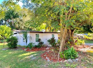 1630 Francis St, North Fort Myers, FL 33903