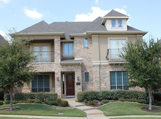 2243 Luckenbach Ln, Irving, TX 75063