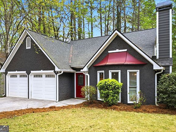 2nd image of 3206 Country Walk Dr
