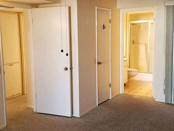 3rd image of 10528 W Granada Dr