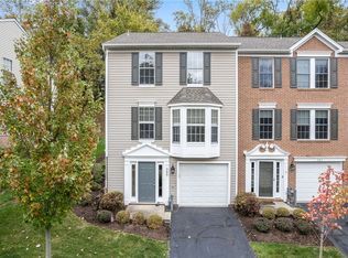 365 Murrays Ln, Pittsburgh, PA