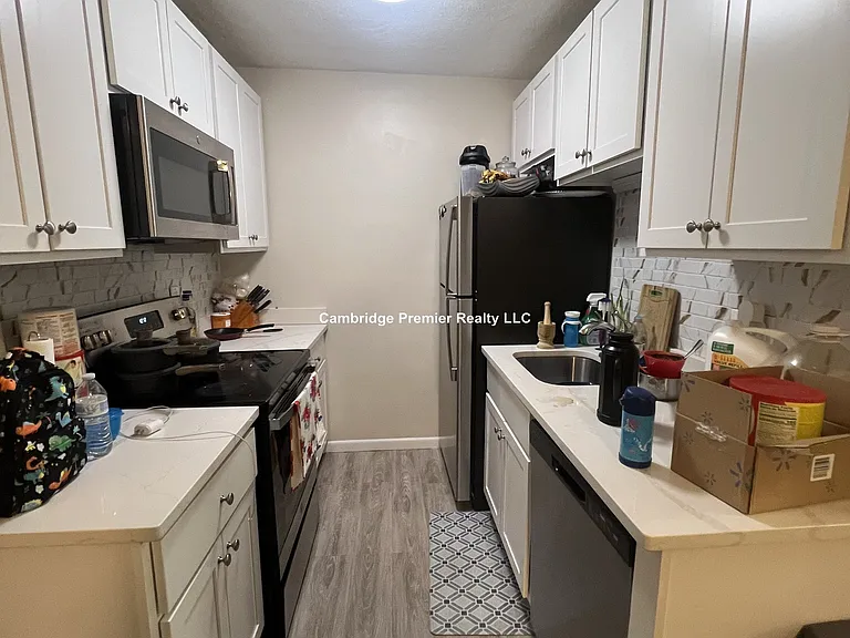 21 Greenwood St #4 — Photo 7