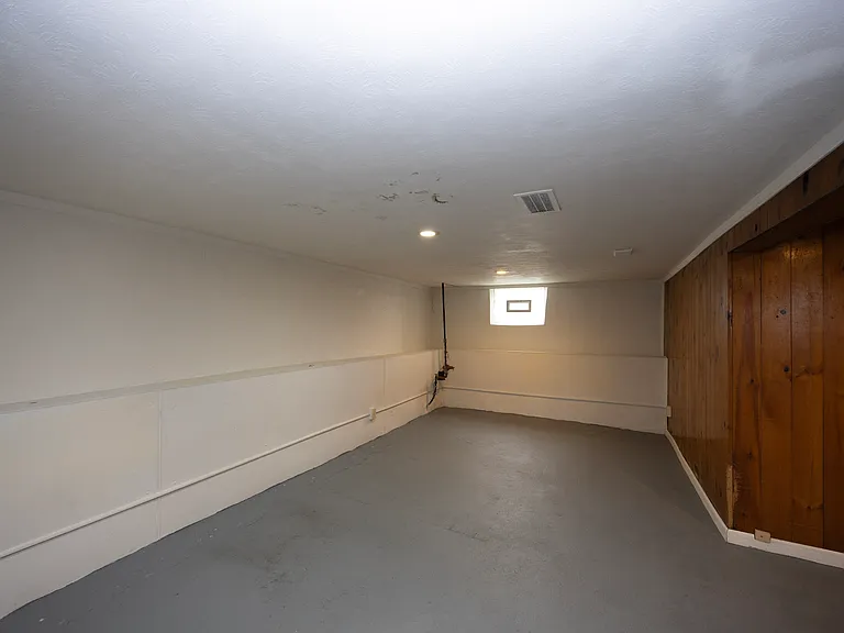1156 Belrose Rd — Photo 20