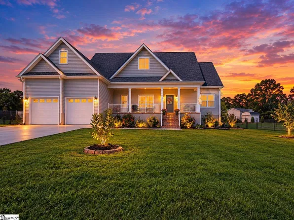 121 Rogers Rd, Pelzer, SC 29669