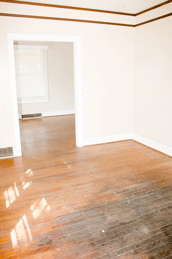 430 Littleton, 4 Bedroom, 2.5 Bath, Large Gorgeous House — Photo 4