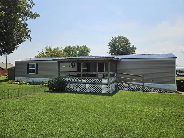 236 N Park Dr, Greenville, KY 42345