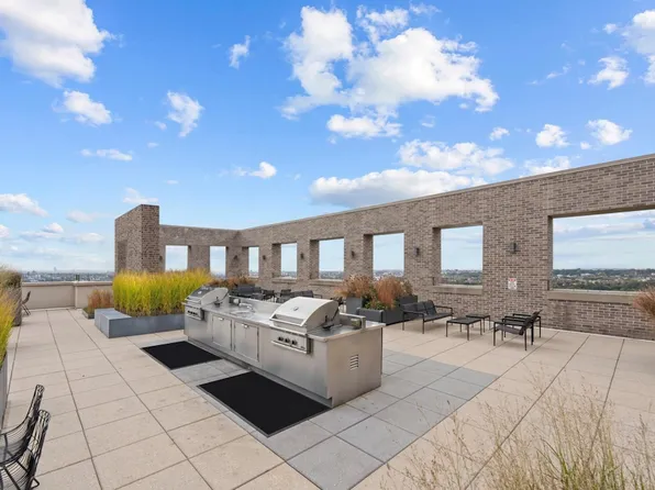 626 Flatbush Avenue image 13 of 22