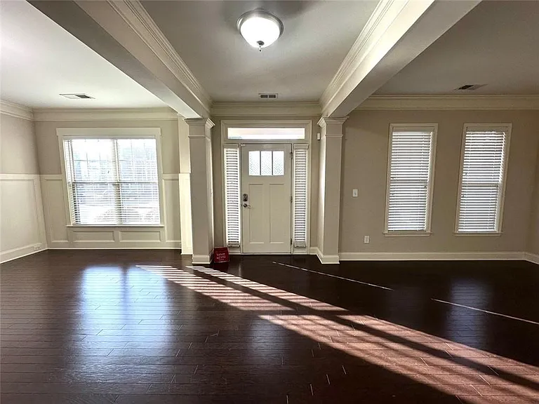 5605 Upper Creek Ct — Photo 5