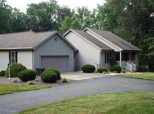 4898 S 700 W, Owensville, IN 47665