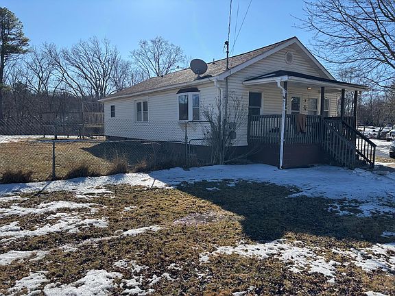 2nd image of 340 Old Grove Rd