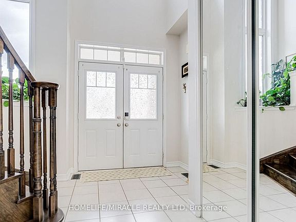 3rd image of 91 Tysonville Cir