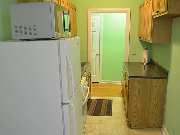 5th image of 70-35 Broadway APT C15
