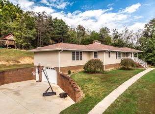 1012 W Vann Rd, Greeneville, TN 37743