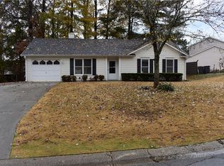 3020 Meadowview Ln, Lawrenceville, GA 30044