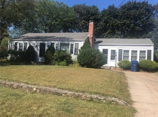 45 Friendly Rd, East Greenwich, RI 02818