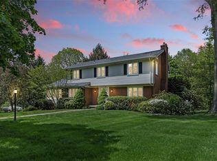 106 White Gate Rd, Pittsburgh, PA 15238