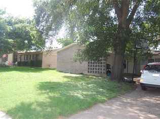 2601 Cartwright St, Irving, TX 75062