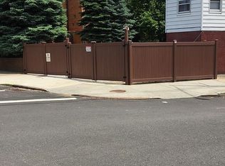 5631-64 Str, Maspeth, NY 11378