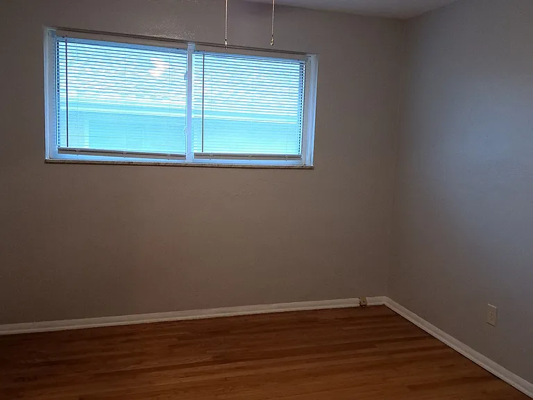 7608 Big Bend Blvd #A — Photo 9