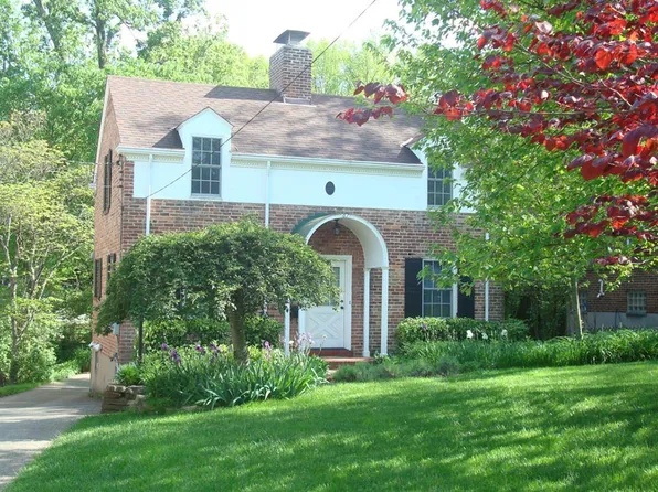 67 Forest Ave, Cincinnati, OH 45215