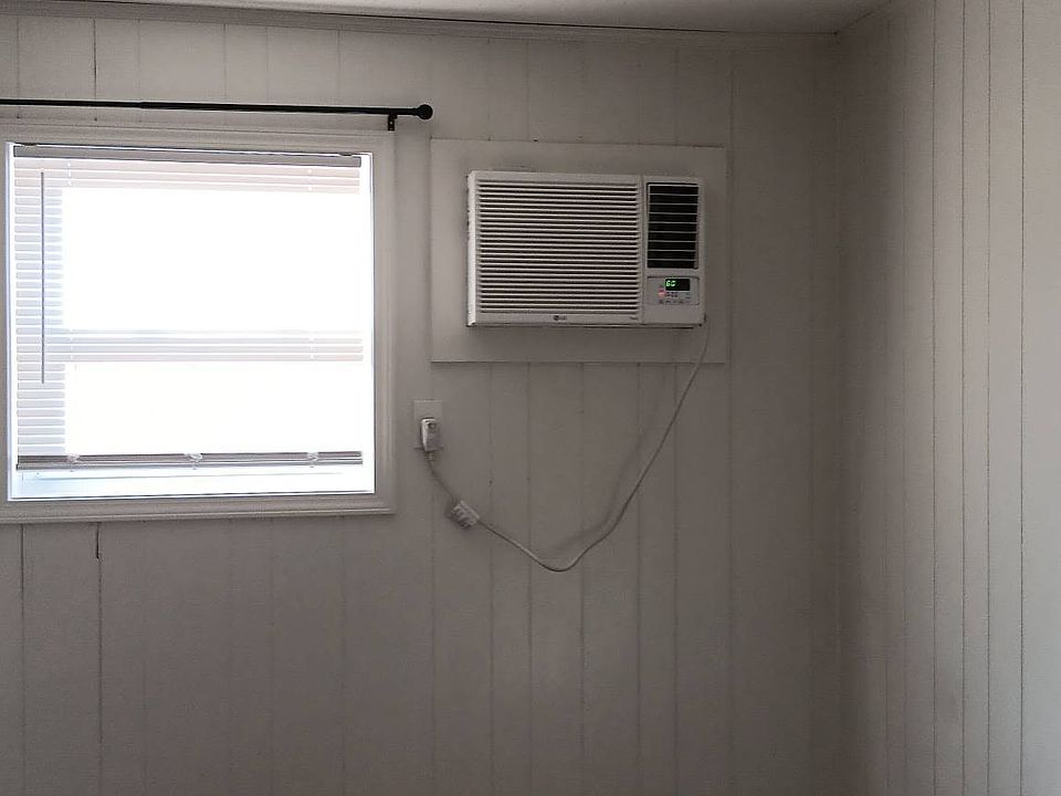 1st image of 238 S Magnolia St #238