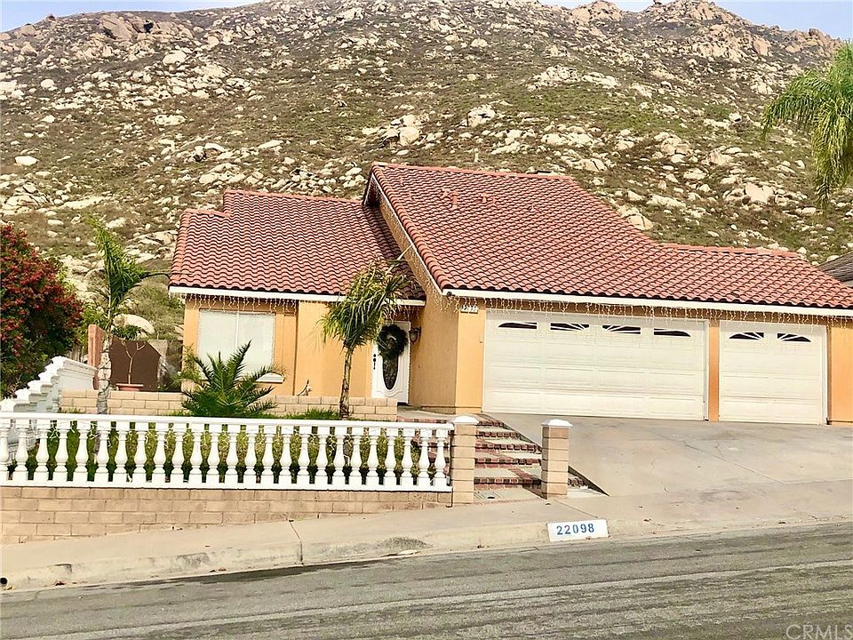 1st image of 22098 Naples Dr