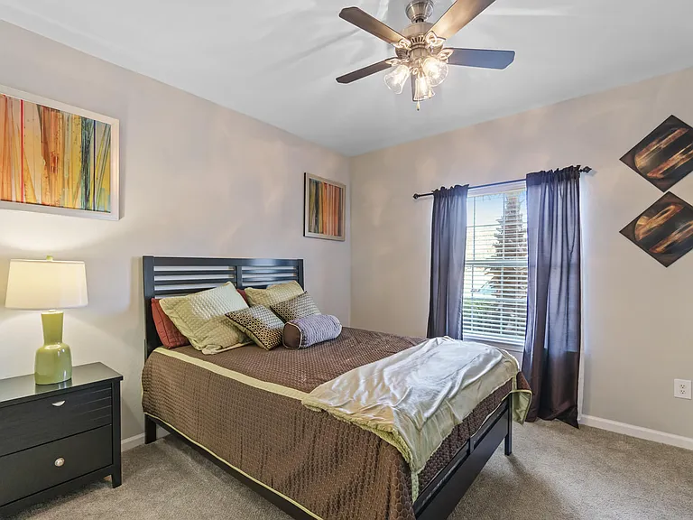 Eden's Edge Apartments — Photo 38
