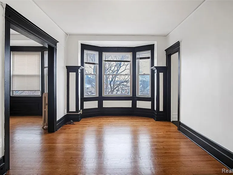 66 Adelaide St #43 — Photo 6