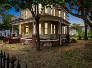 303 S Lafayette St, Marshall, TX 75670