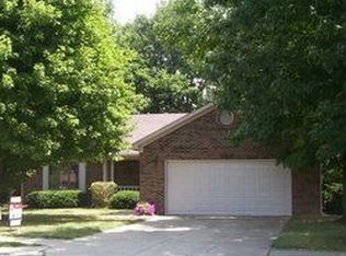 8639 Chateaugay Dr, Indianapolis, IN