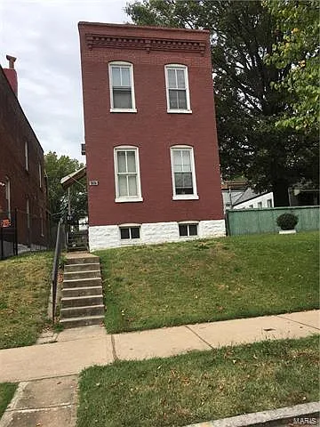 3727 Wisconsin Ave photo 1